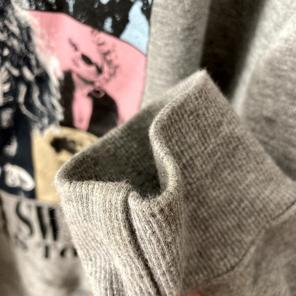 Taylor Swift The Eras Tour Crewneck Sweatshirt - Gray - Medium - Picture 6 of 9